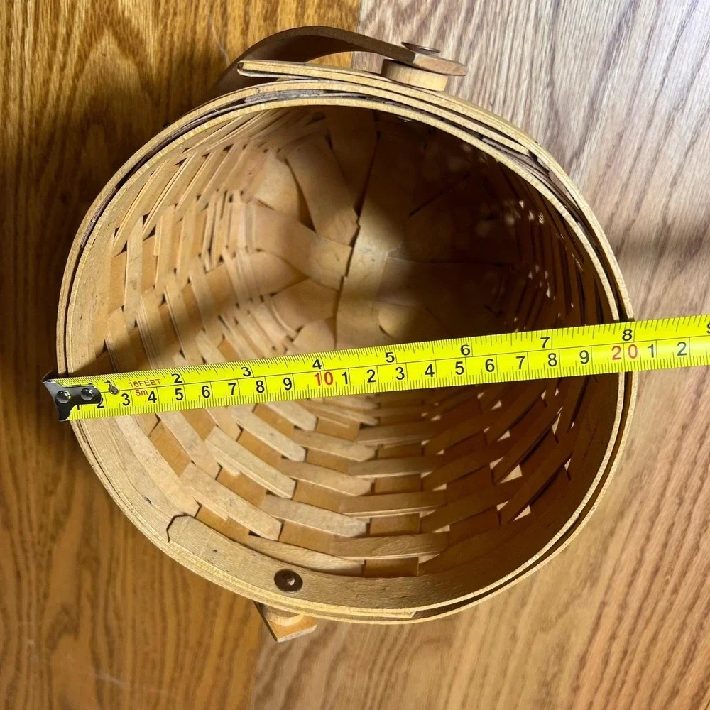 Longaberger 1998 Classic Handwoven Basket Round 8 inch w/Adjustable Handle VTG
